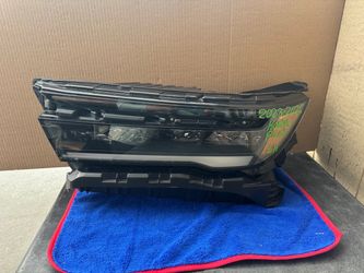 2023 2024 2025 HONDA PILOT LEFT SIDE HEADLIGHT OEM USED