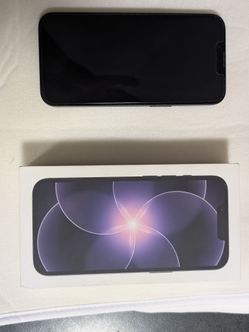 Apple iPhone 17e  (256 GB)– Excellent Condition – Unlocked