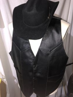 Leather vest with tassels size XL el general hat size 6 7/8