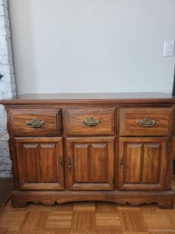 Buffet Table