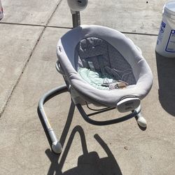 Graco Baby Swing