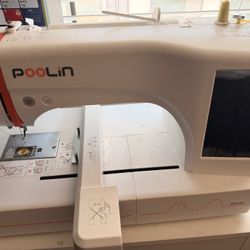 Poolin EOC06 Embroidery Machine + Manual + Thread & Accessories