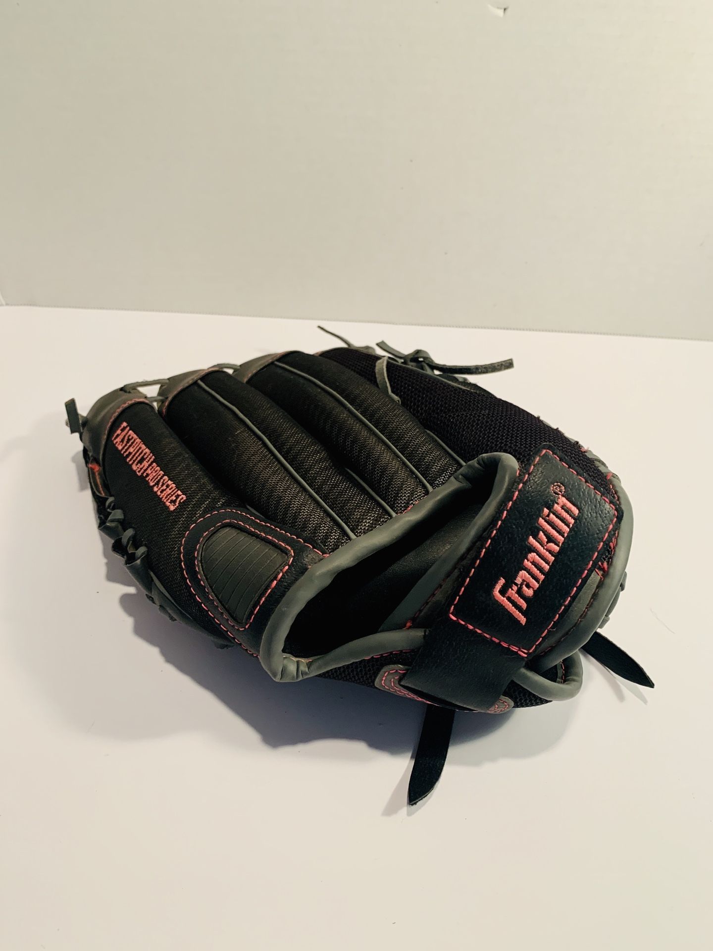 Franklin Fastpitch Pro Softball Glove - 12”