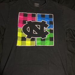 North Carolina Champs Retro Shirt size Medium
