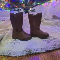 OSHKOSH toddler Boots