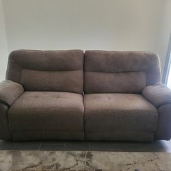 Comfy Recliner 