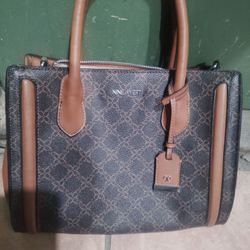 Nine west woman's bag $30$