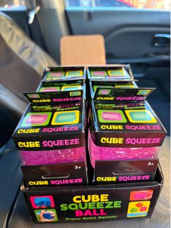 Squeeze cube squishy