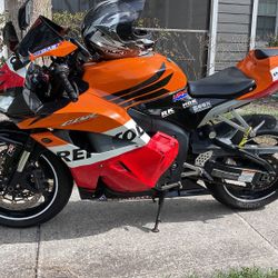 Honda Cbr 2009