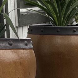 ABSOLUTELY GORGEOUS PAIR OF CERAMIC PLANTERS