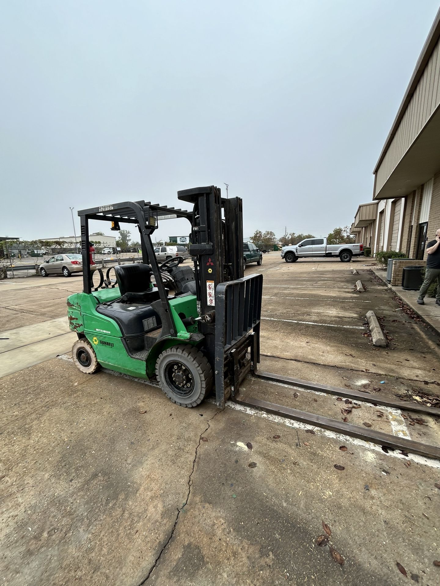 Forklift Available Montacargas 