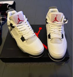 New Air Jordan Retro 4 Shoe Size 9.5 Men