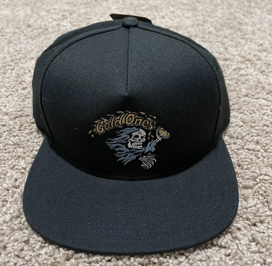 Vans Hat Cold Ones Off The Wall Black Snapback Cap One Size NWT