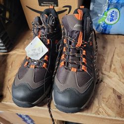 Brand New Eddie Bauer Boots Size 9 No Box