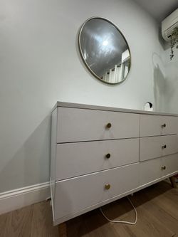 Dresser And Mirror Combo (mint Condition)