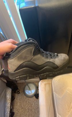 Jordan 10s size 9.5