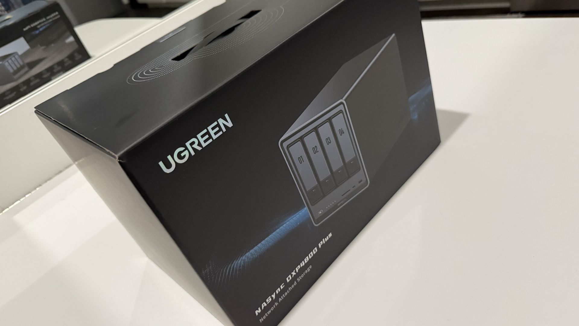 Ugreen NAS 4800 Plus