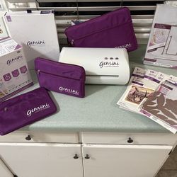 Crafters Companion GEMINI Die Cutting and Embossing Electric Machine