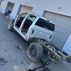 Parting Out 2018 GMC Sierra 