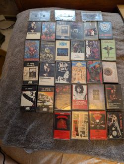32 Cassettes Rock And Heavy Metal