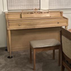 Wurlitzer Piano