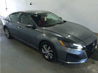 2023 Nissan Altima