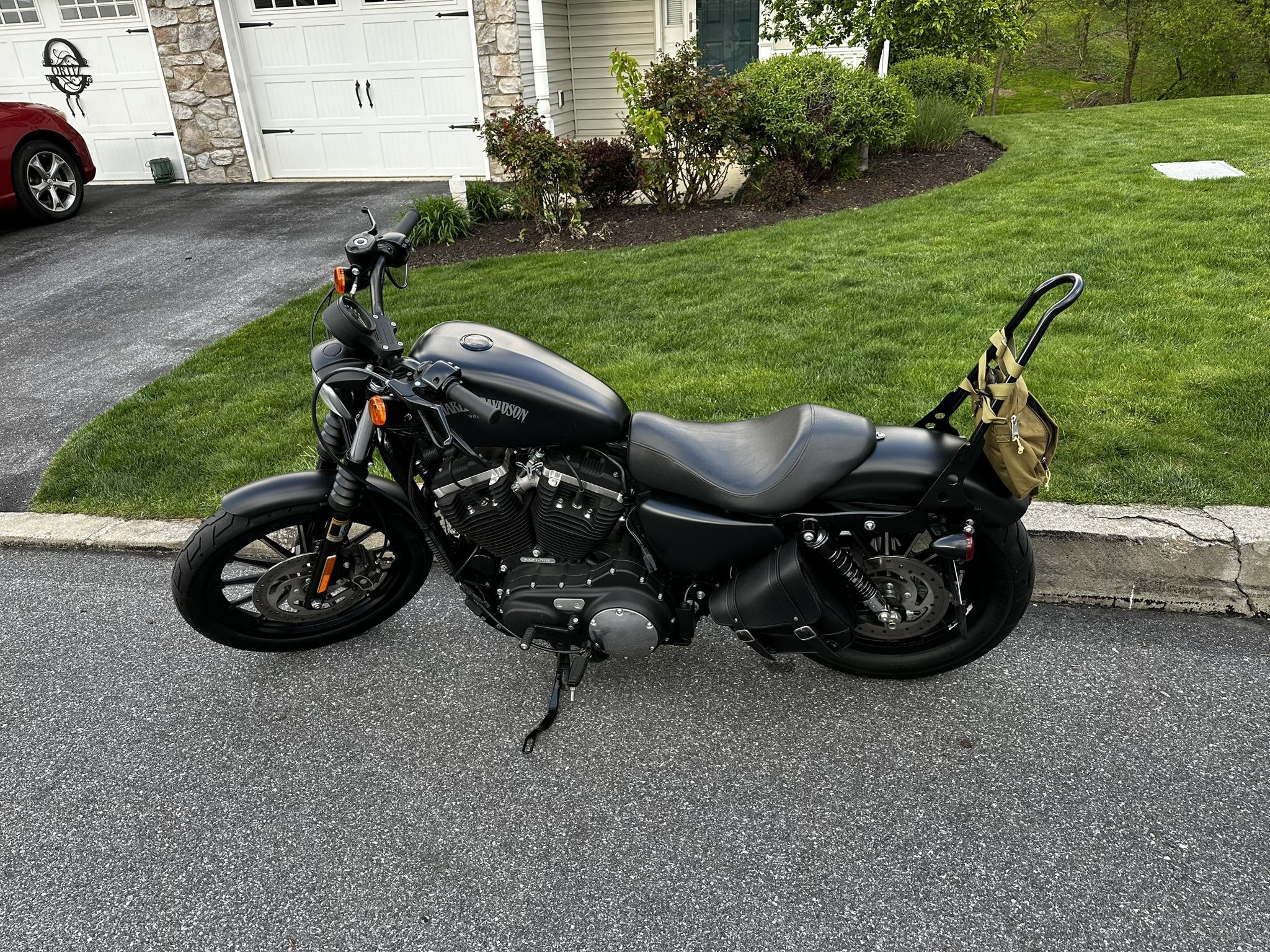 2015 Harley Iron 883