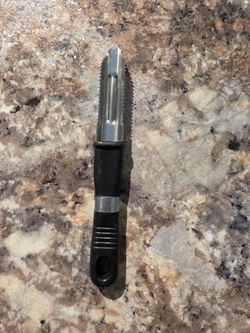 Vegetable Peeler