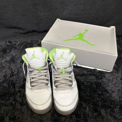Air Jordan 5 Retro “Green Beans”