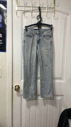 Aeropostal Light Wash Straight Leg Jeans