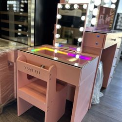 Vanities Different Sizes & Colors ( Take It Home In Payments/ Llevalo A Casa En Pagos) 