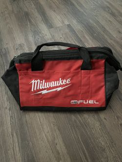 Milwaukee M12 Fuel Tool Bag