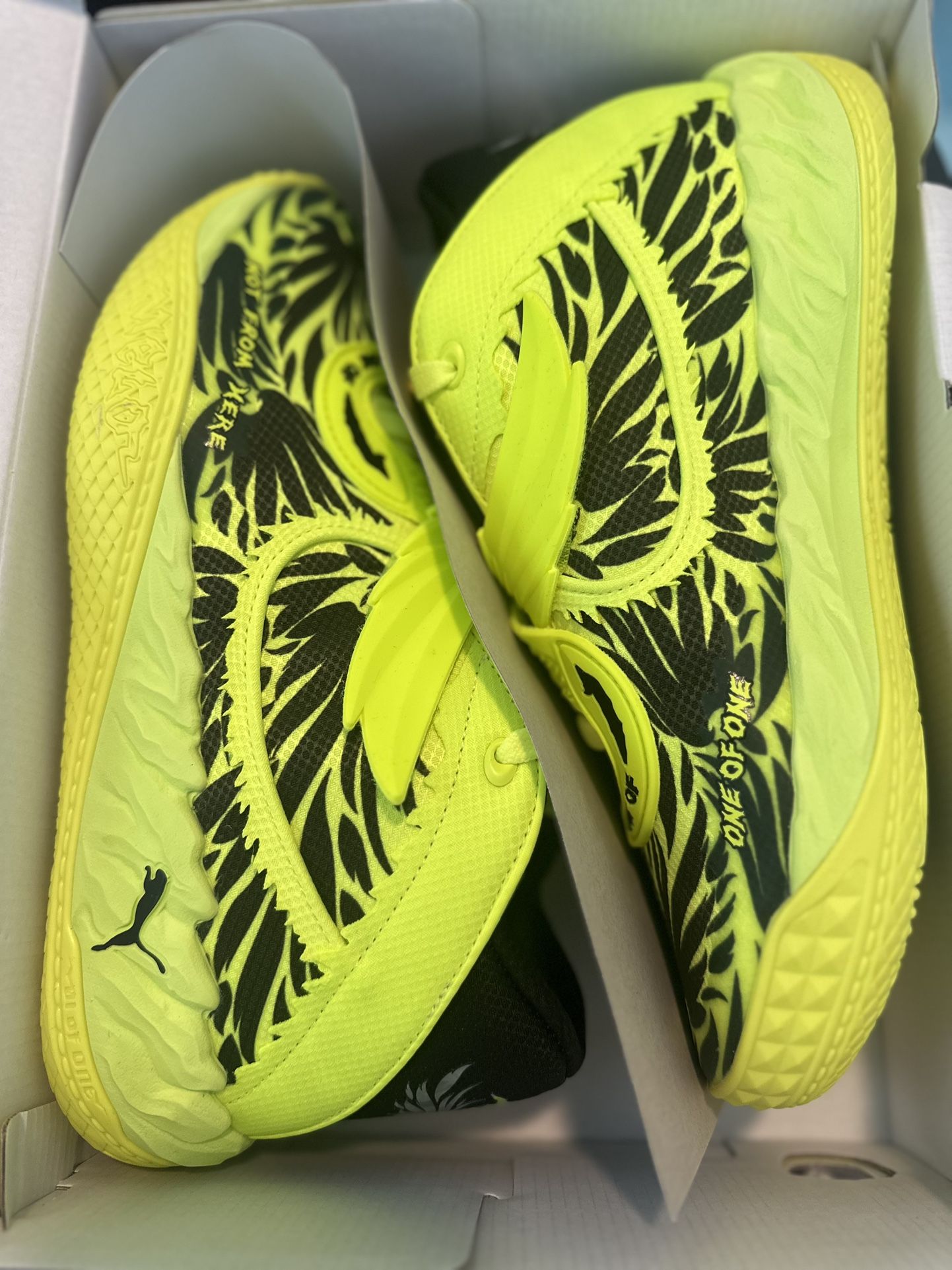 Men’s Basketball Shoes