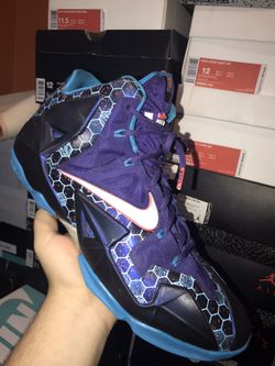 Nike Lebron 11 Hornet Summit size 11