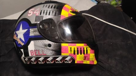 Bell qualifier helmet