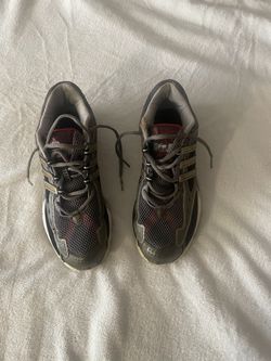 Calzado Adidas