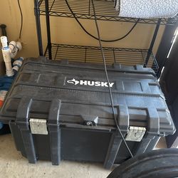 HUSKY TOOL CHEST