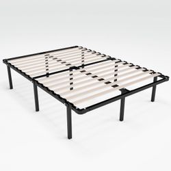 Bedframe- Full Size Zinus -  Metal Bedframe - Wooden Slots - 