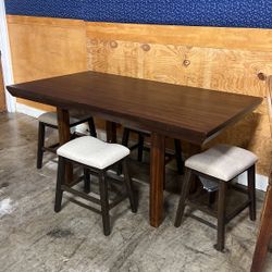 Royard Counter Height Dining Table