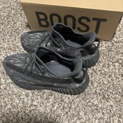 Yeezy Boost 350 Dark Salt