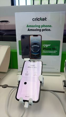 Apple iPhone 16e