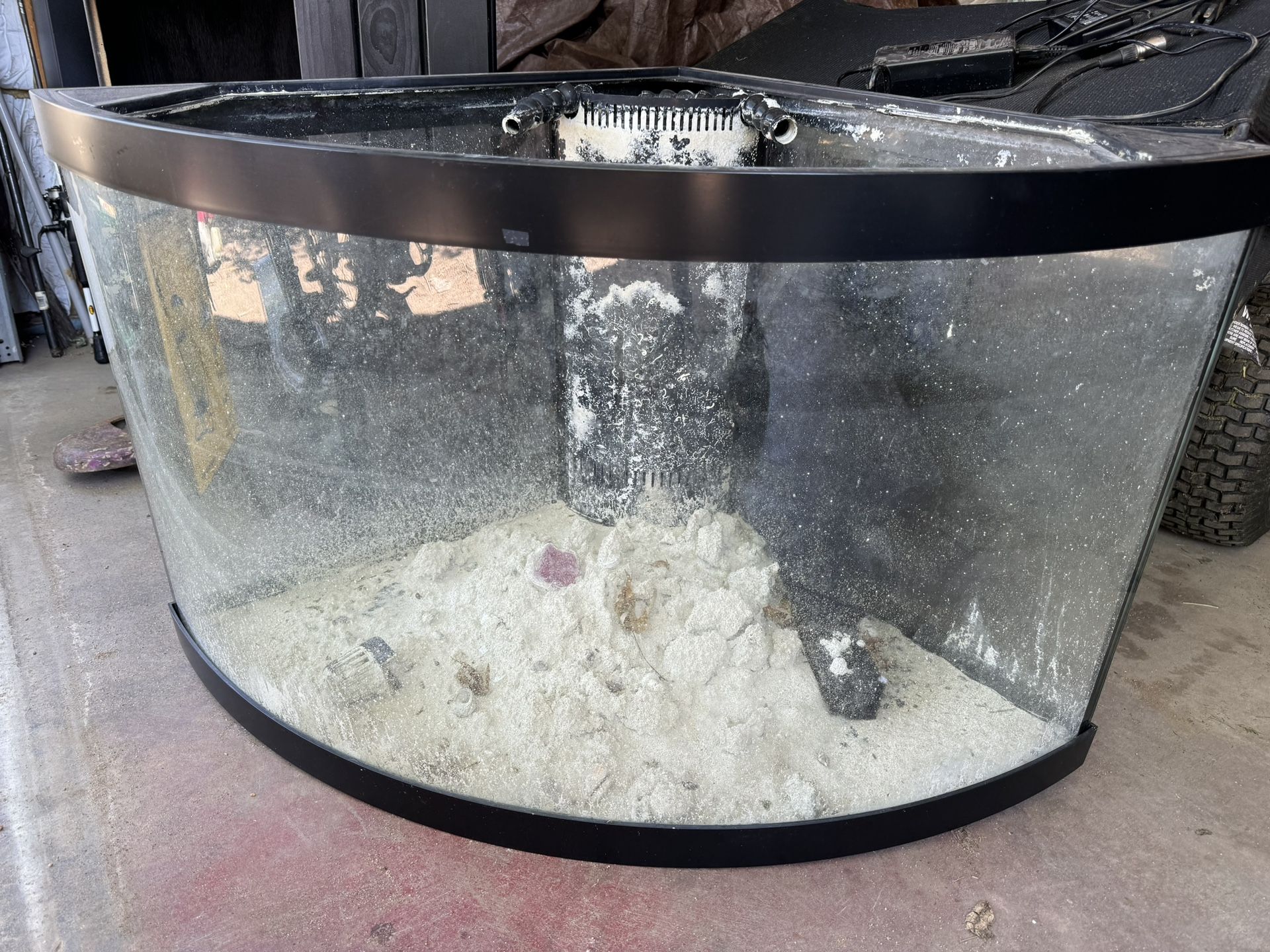 54 Gal Bow Front Fish Tank