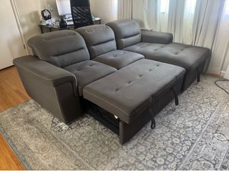 FOR SALE: Convertible Sleeper Sectional Sofa with Chaise, Storage & Pull-Out Bed