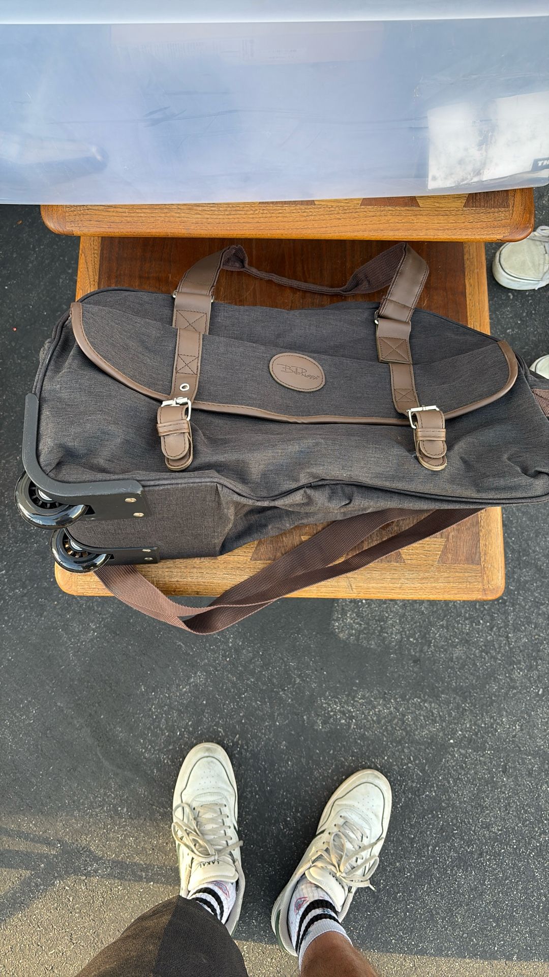 Wheeled Rolling Bag