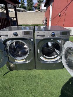 LG Front Load Washer and Dryer Set