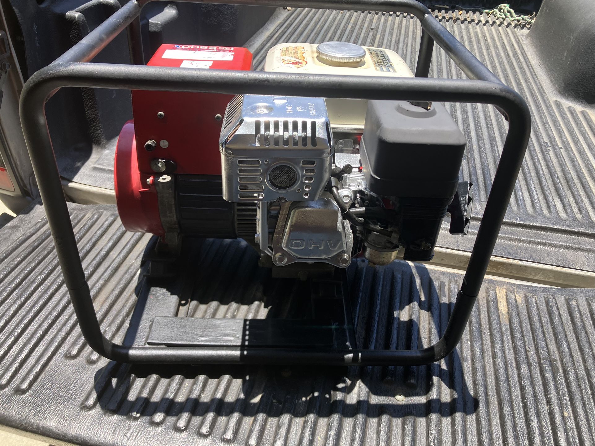 Honda EG2200X Generator with Oil Alert Recently Serviced with Oil Change & Spark Plug. Starts Up On 1st Pull! Price Is Firm. Cash Only