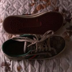 Gucci shoes women’s