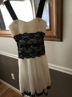 Semi-formal teen dress
