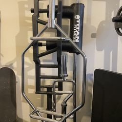 Titan Fitness Hex Trap Bar