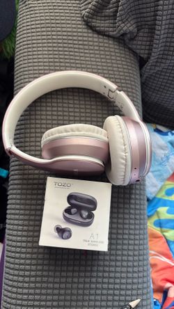 headphones neew